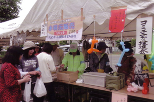 地域のイベントには模擬店を